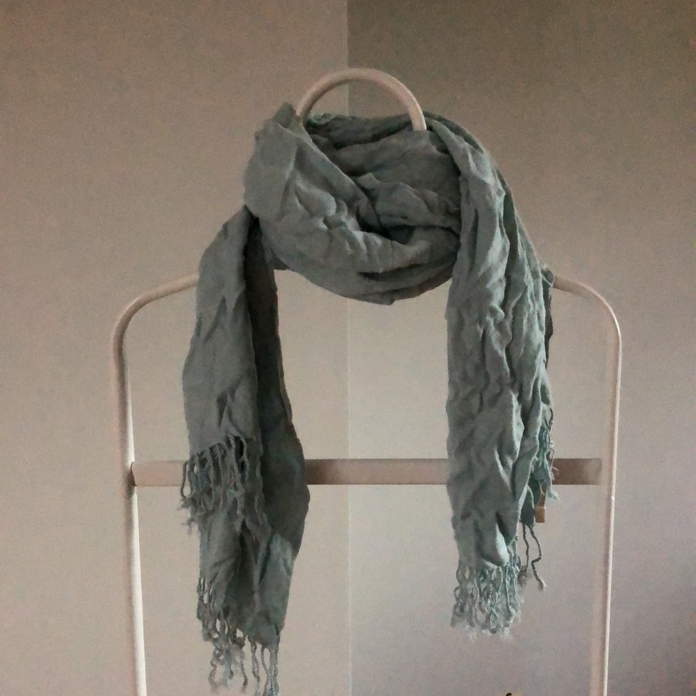❤️3/$29 Pastel minty green large wrap